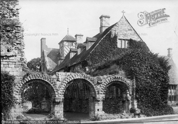 Photo of Much Wenlock, Chapter House Arches 1892