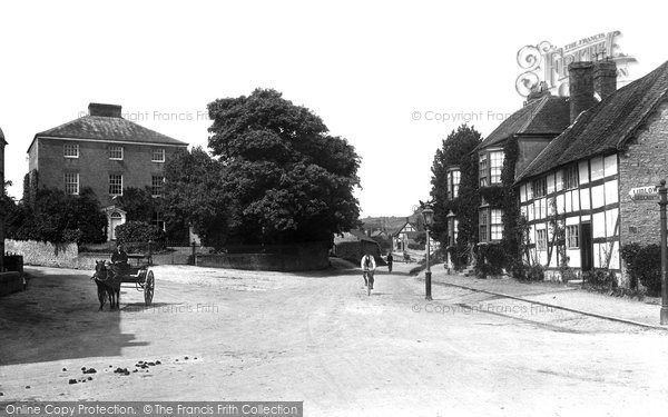 Photo of Much Wenlock, Vicarage And Victoria Road 1911