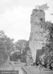 Wenlock Abbey c.1955, Much Wenlock