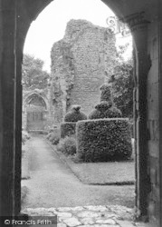 Wenlock Abbey c.1955, Much Wenlock