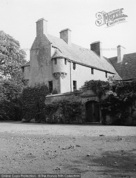 Photo of Muchalls, Castle 1950