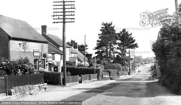 Photo of Mudford, Main Street c.1960