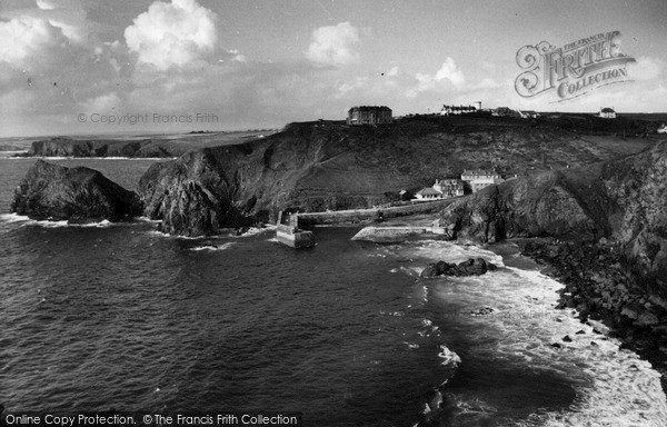 Photo of Mullion, c.1960