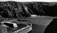 Cove c.1955, Mullion