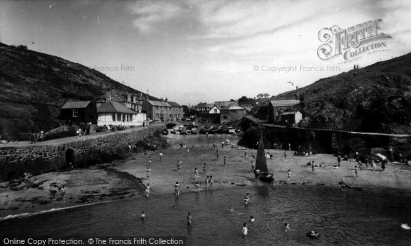 Photo of Mullion, Harbour c.1960