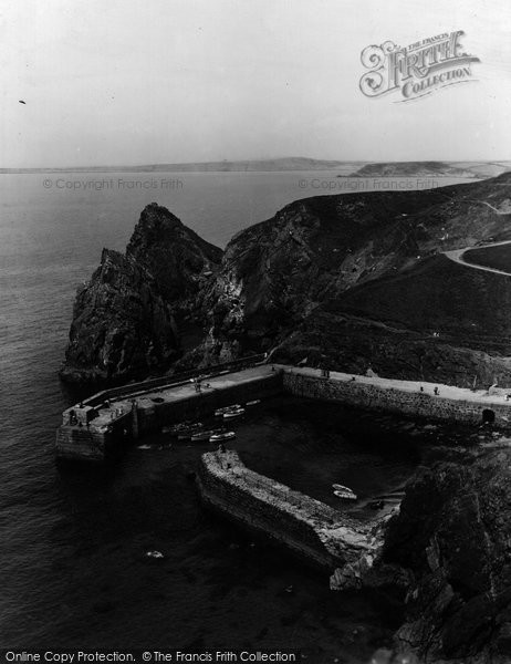 Photo of Mullion, In The Harbour 1939