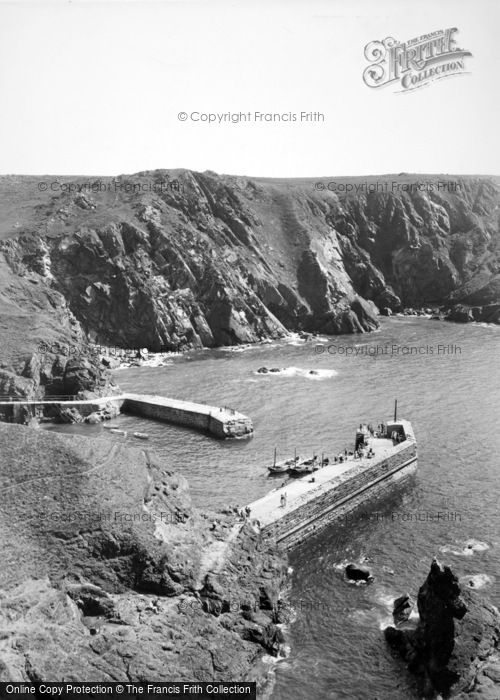 Photo of Mullion, In The Harbour 1939