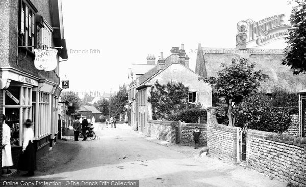 Photo of Mundesley, High Street 1921