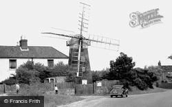 Stow Mill c.1960, Mundesley