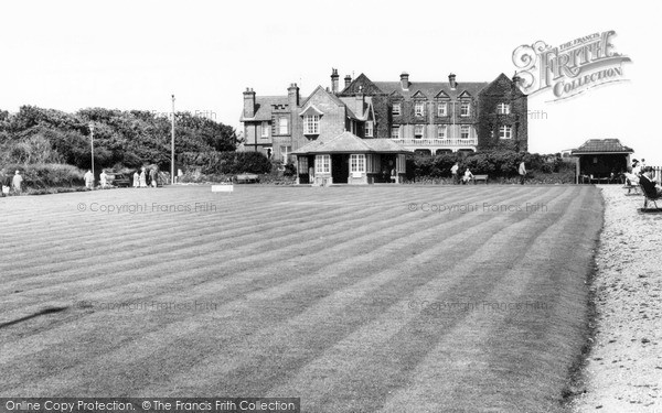 Photo of Mundesley, The Putting Green c.1965