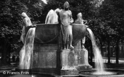 A Fountain c.1935, Munich