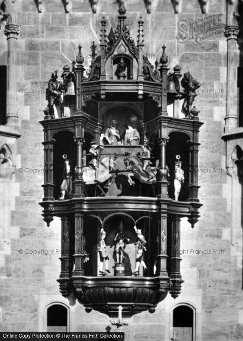 Photo of Munich, The Town Hall Clock c.1935
