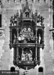 The Town Hall Clock c.1935, Munich