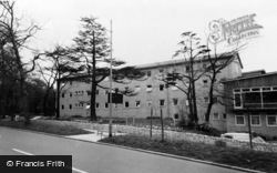 Chester House Youth Hostel c.1960, Muswell Hill