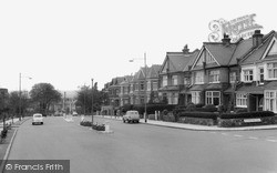Colney Hatch Lane c.1960, Muswell Hill
