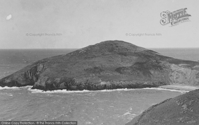 Photo of Mwnt, Foel Y Mwnt And Bay c.1950