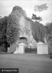 Jigginstown Castle 1957, Naas