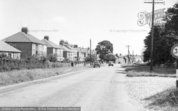 Photo of Nafferton, Driffield Road c.1960 - Francis Frith