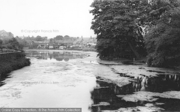 Photo of Nafferton, The Pond c.1965