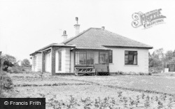 'rest-A-While' c.1960, Nailsea
