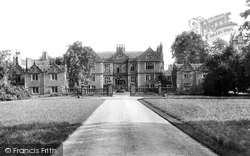 Dorfold Hall 1898, Nantwich