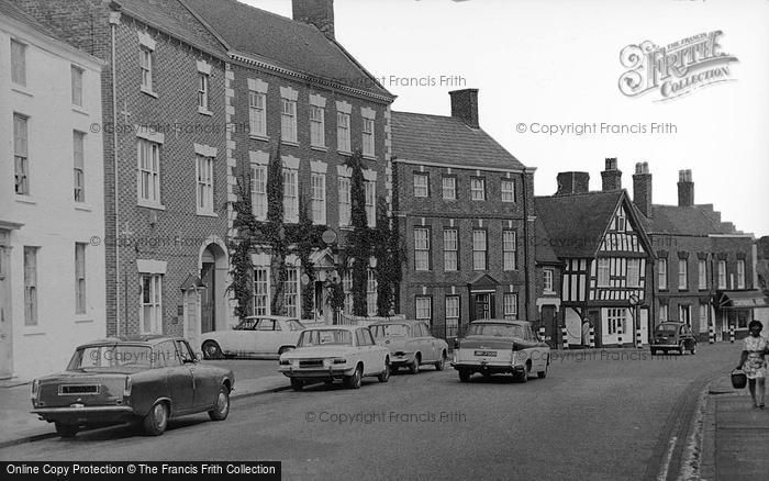 Photo of Nantwich, Welsh Row c.1960