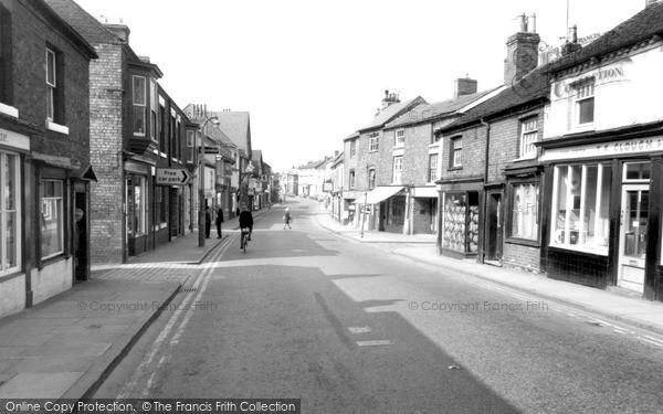 Photo of Nantwich, Welsh Row c.1965