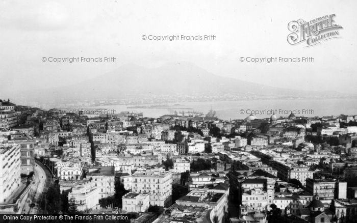 Photo of Naples, Panorama c.1920