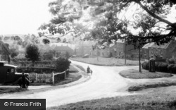 The Village Green c.1955, Napton On The Hill