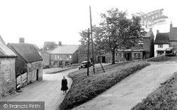 Village Green 1954, Napton On The Hill