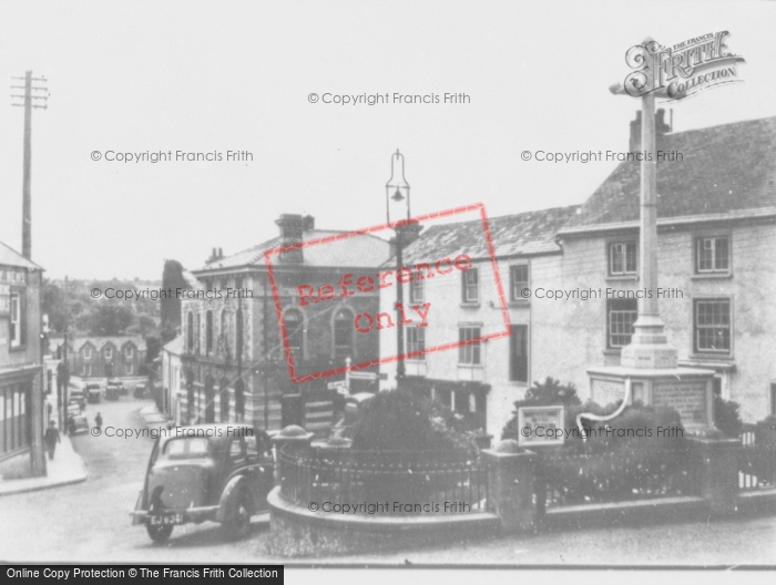 Photo of Narberth, Memorial And Market Square c.1955