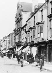 Shopping In Green Street 1898, Neath