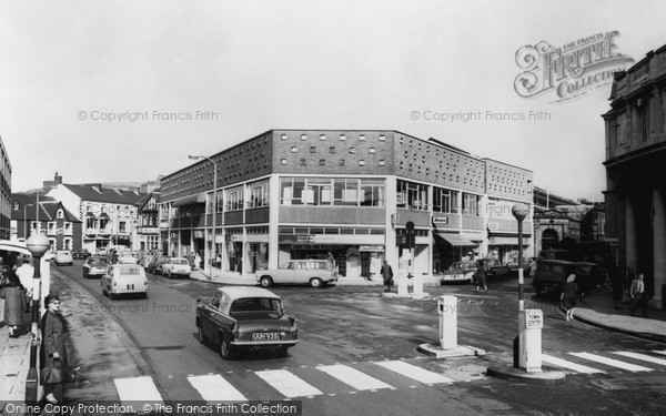 Photo of Neath, The Parade c.1960