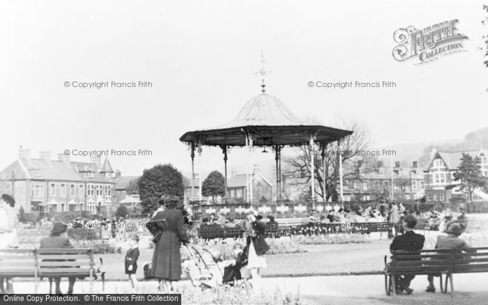 Photo of Neath, Victoria Park c.1950