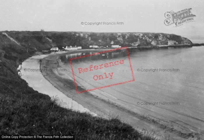 Photo of Nefyn, The Sands And Headland 1933