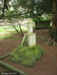 Kitty & Mary Stanley's Grave, St Mary's Churchyard 2005, Nether Alderley
