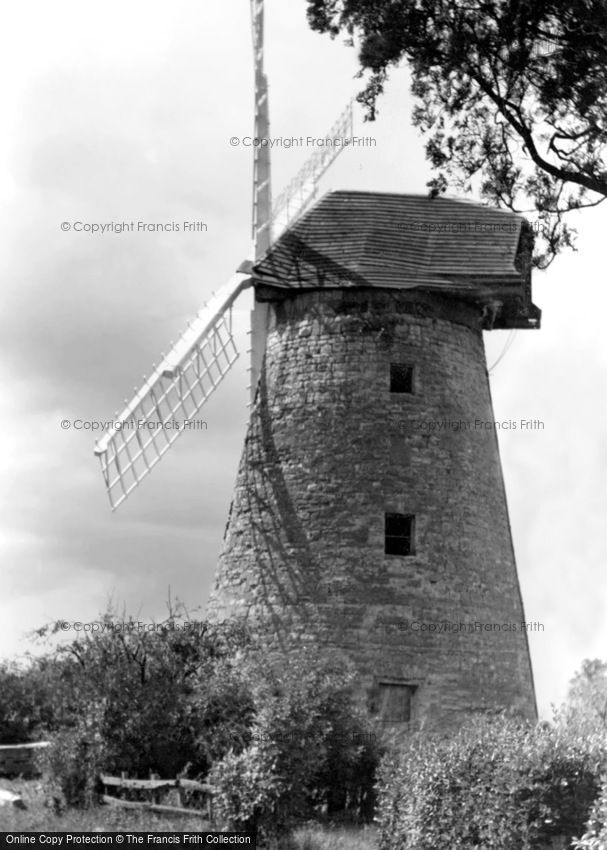 New Bradwell, the Old Windmill c1955