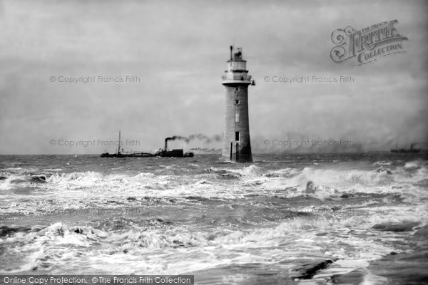 Photo of New Brighton, The Lighthouse 1895 - Francis Frith