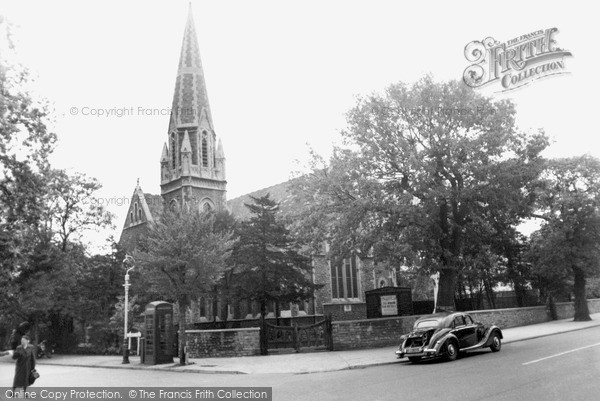 Photo of New Malden, Congregational Church c.1960