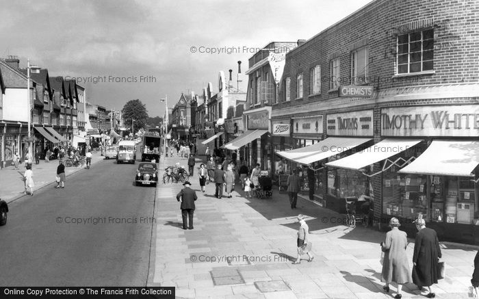 Photo of New Malden, High Street c1960