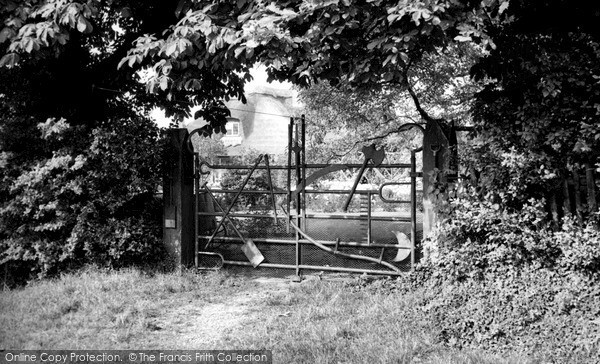 Photo of New Mill, The Implement Gate c.1960