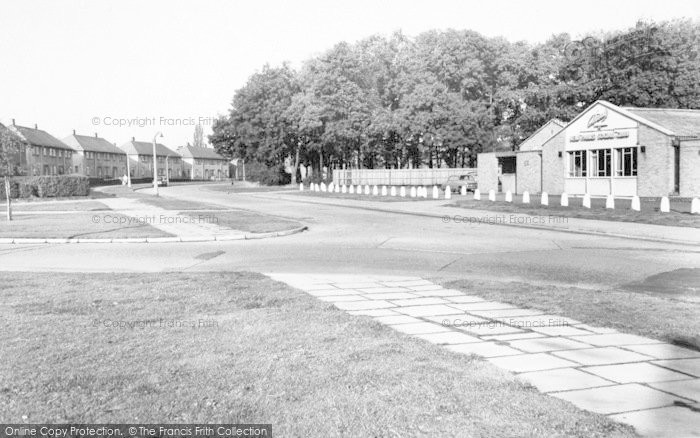 Photo of New Parks, Social Club, Battersbee Road c.1965