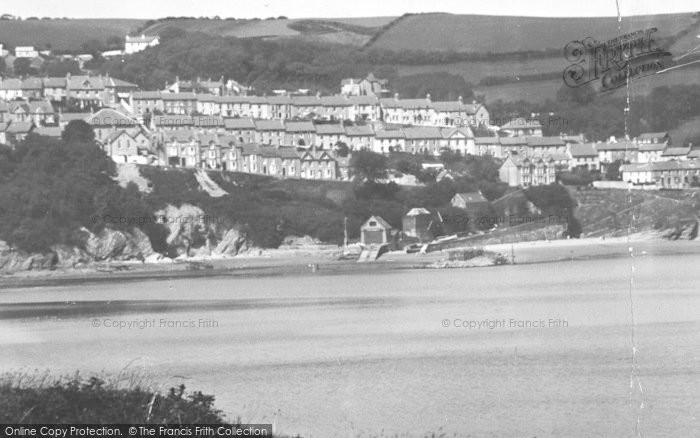 Photo of New Quay, Central From Traethgwyn c.1933