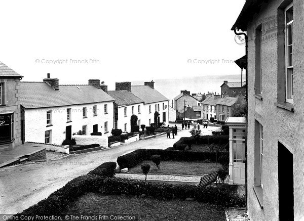 Photo of New Quay, Church Street 1932