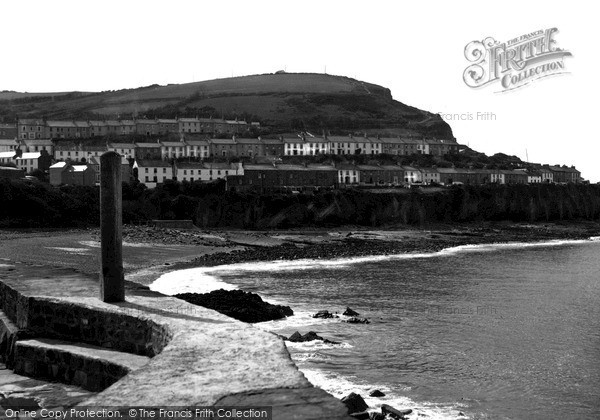 Photo of New Quay, Terraces 1939