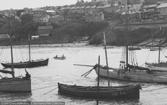 Photo of New Quay, The Harbour And Beach c.1955