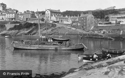 The Harbour c.1933, New Quay