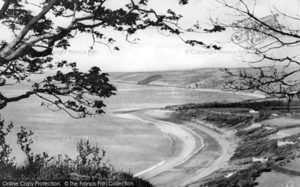 Photo of New Quay, Two Bays c.1939