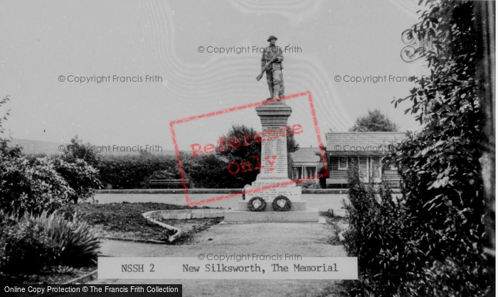 Photo of New Silksworth, The Memorial c.1955
