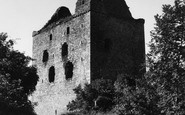 Example photo of Newark Castle